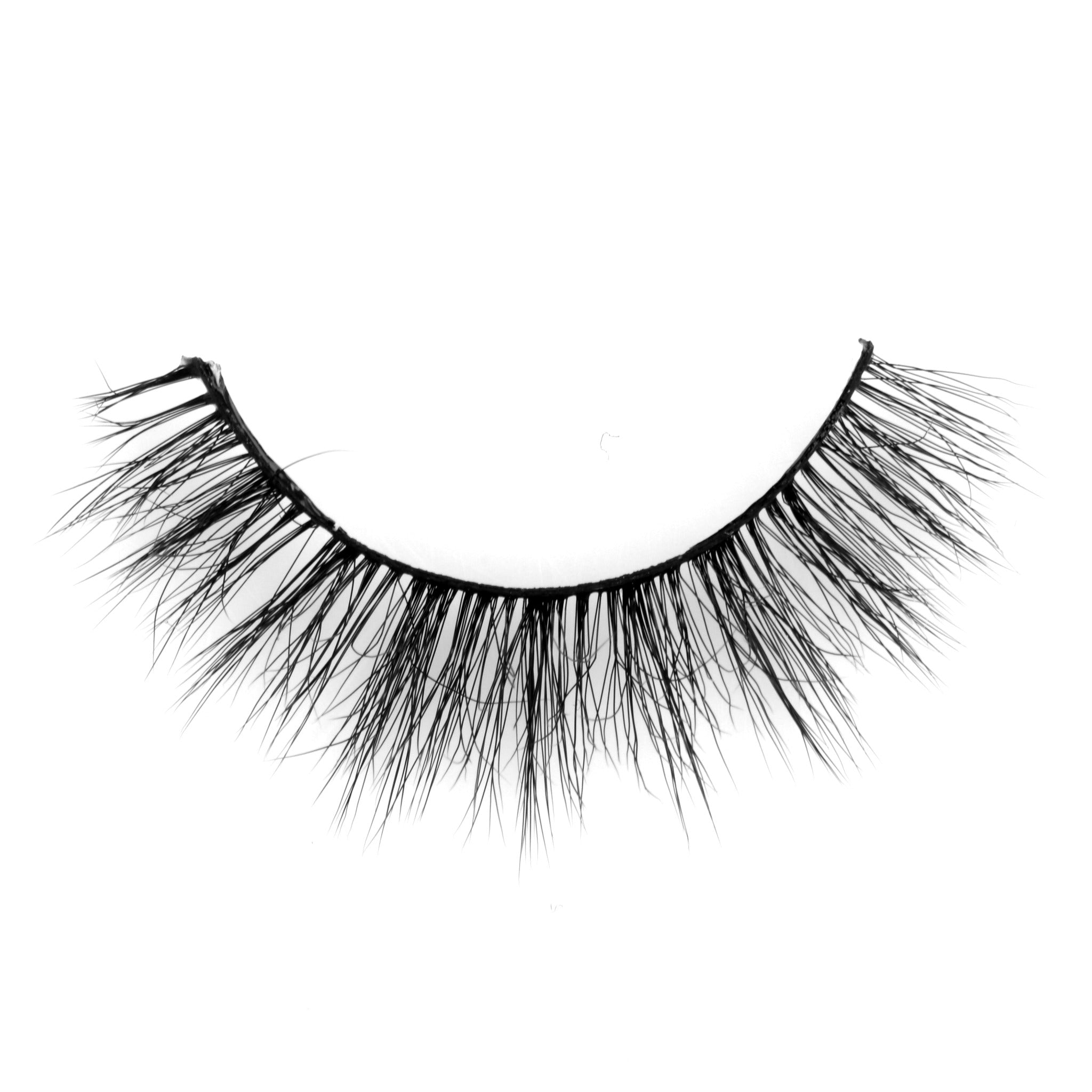 natural strip lashes, natural but fluffy strip lashes, doll eye strip lashes, fluffy lashes, vegan lash strips, strip lashes, false eyelashes, natural strip lash look, high quality strip lashes, volume style strip lashes, luxurious strip lashes, Biodegradable lashes