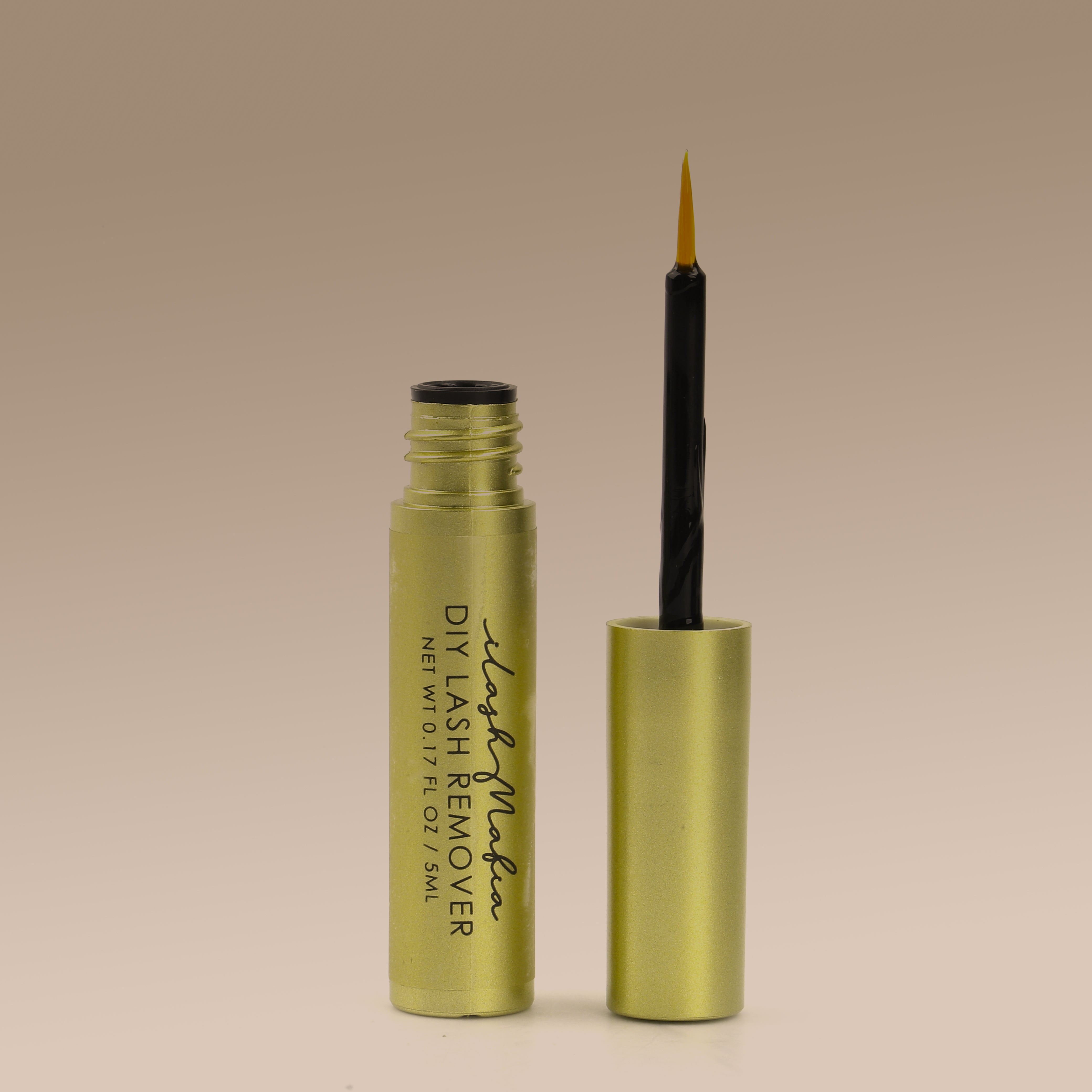 DIY eyelash remover, diy lash remover, lash remover, strip lash remover