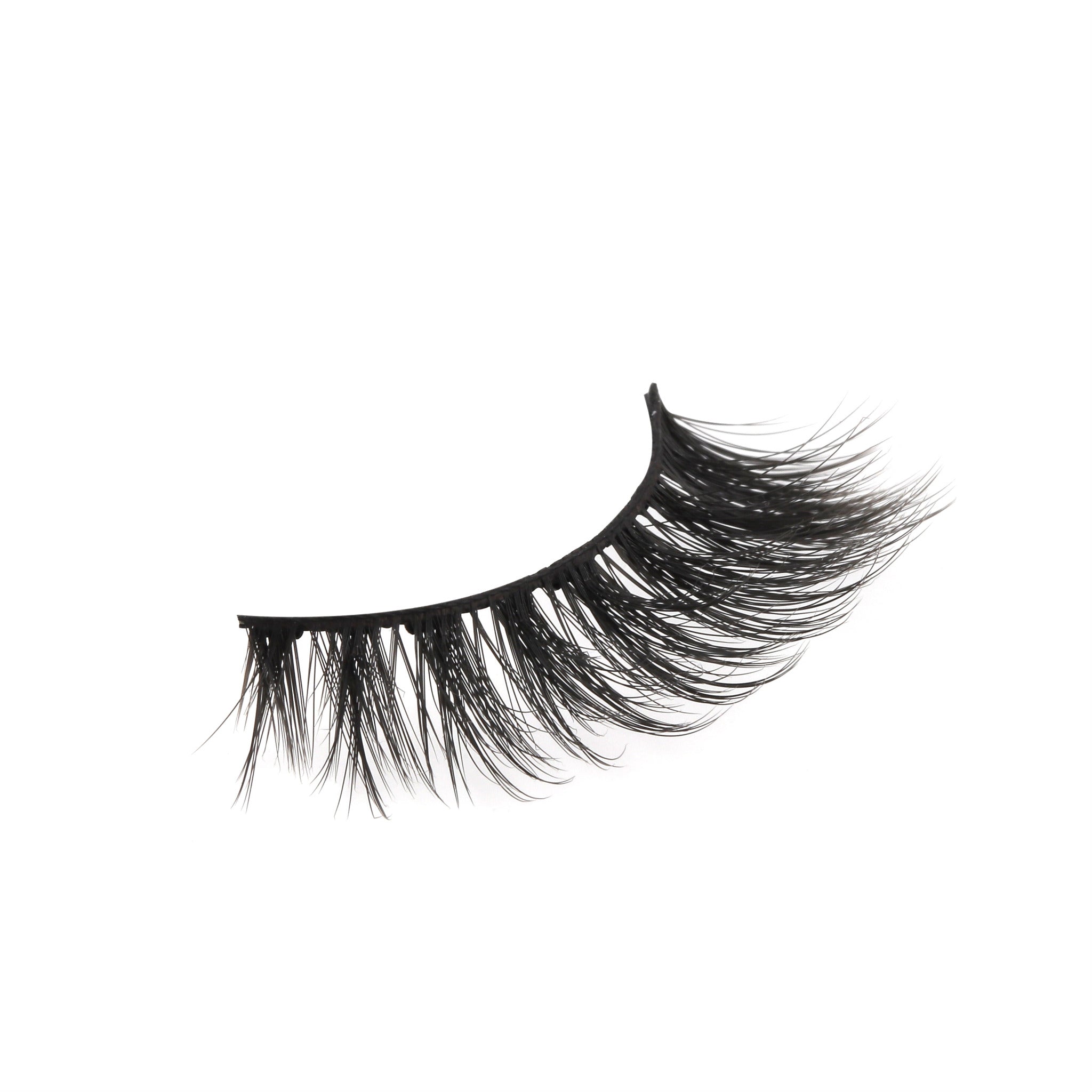 MAGNETIC LASHES, cat eye strip lashes, cat eye falsies, strip lashes, false eyelashes, natural strip lash look, high quality strip lashes, volume style strip lashes, luxurious strip lashes, Biodegradable lashes