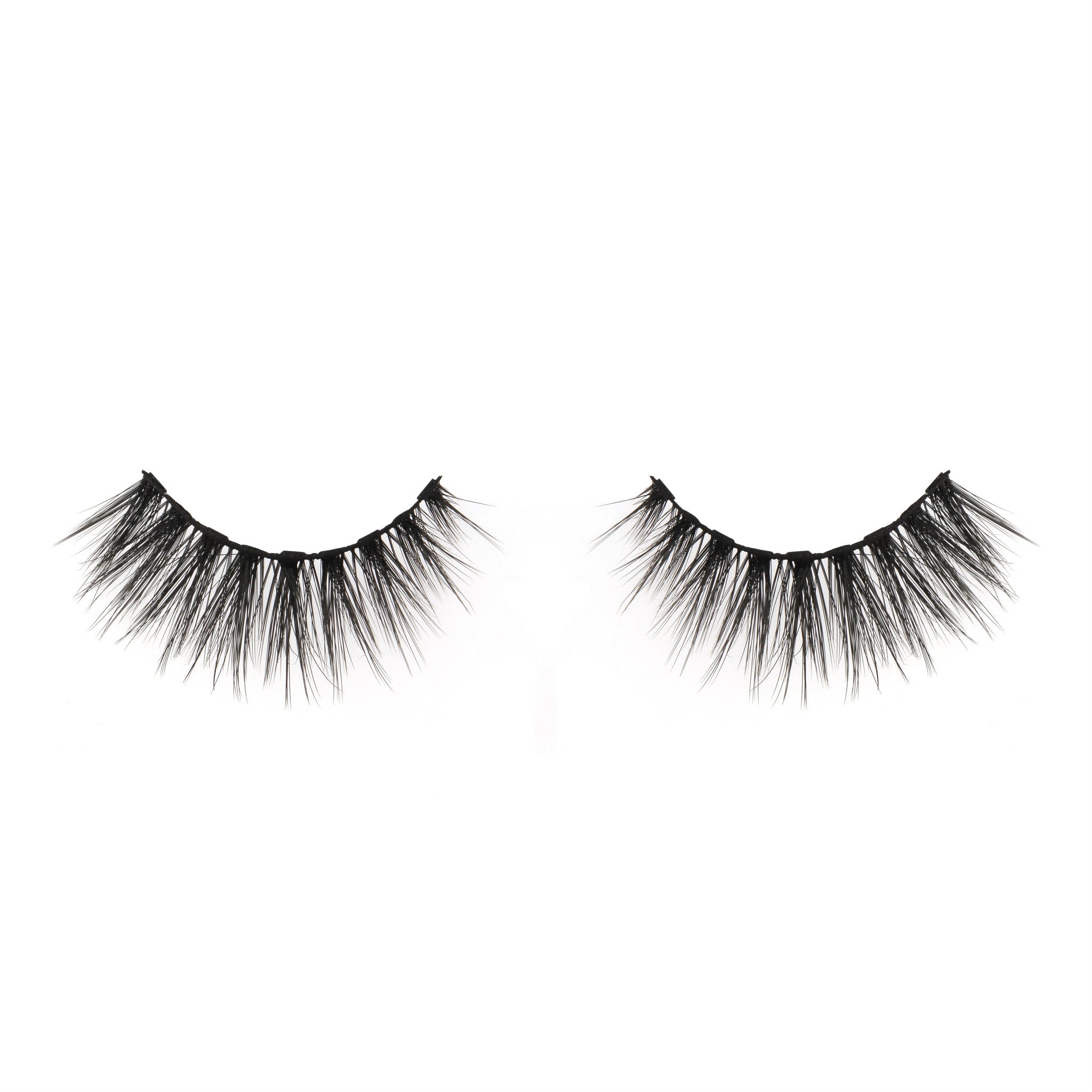 MAGNETIC LASHES, cat eye strip lashes, cat eye falsies, strip lashes, false eyelashes, natural strip lash look, high quality strip lashes, volume style strip lashes, luxurious strip lashes, Biodegradable lashes