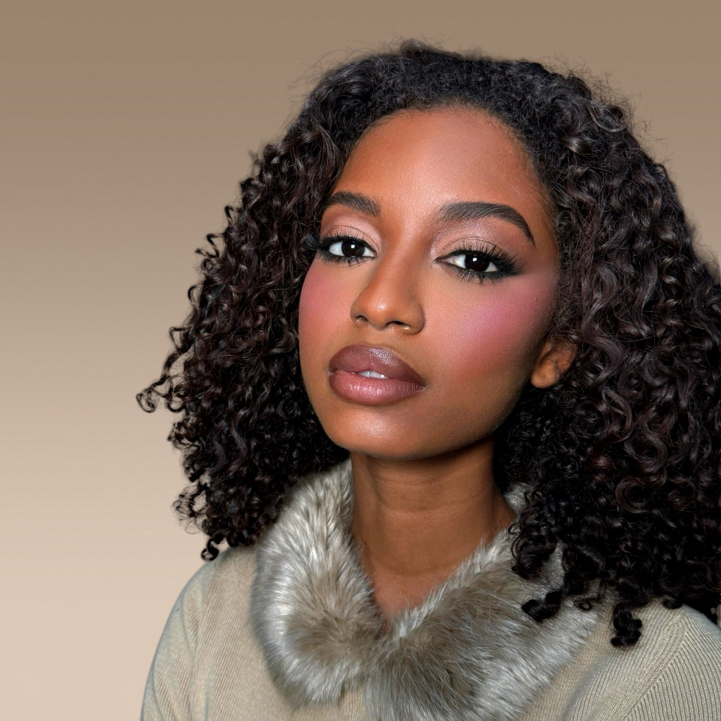 CAPTION: @makeupbykarly