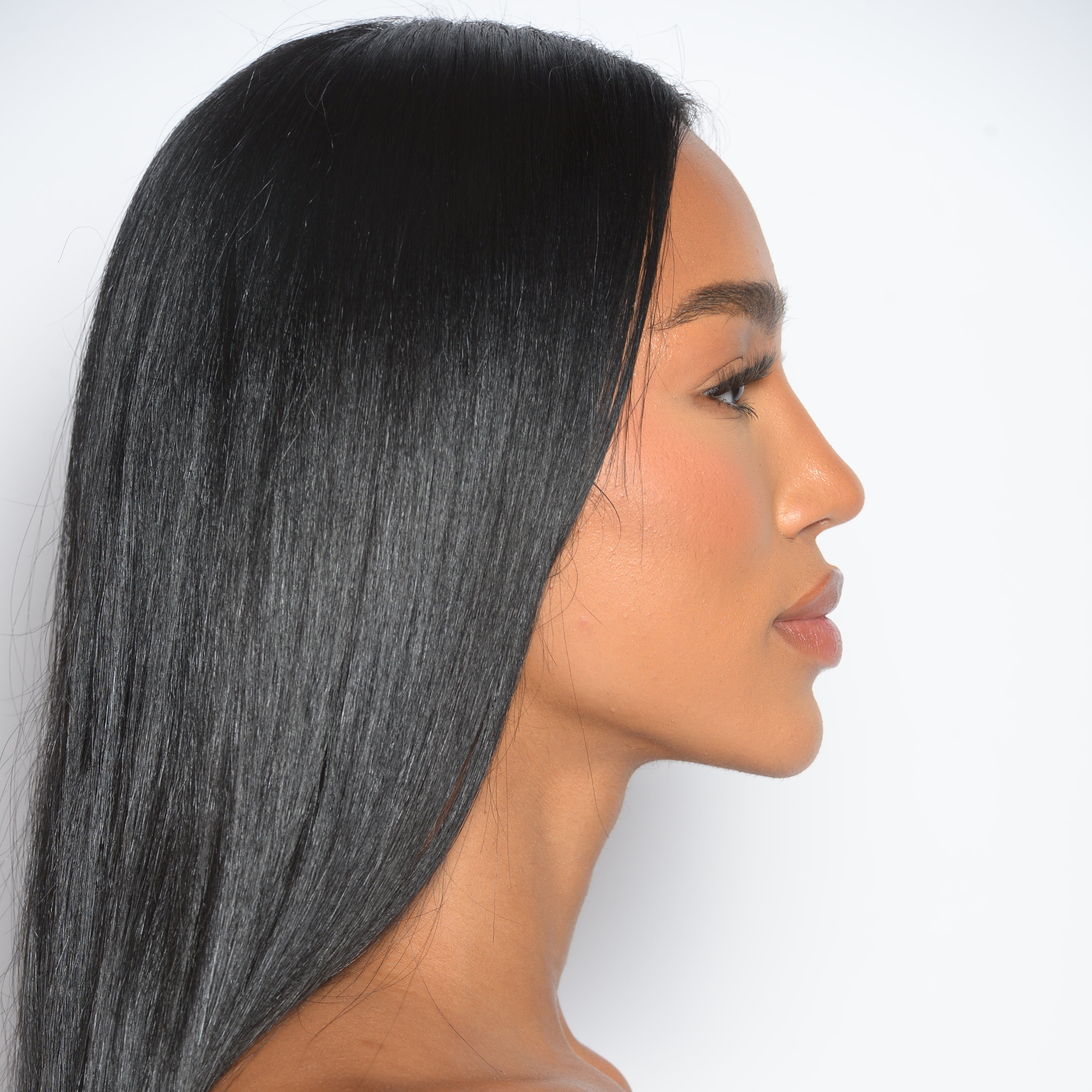 DIY lash extensions, lashes at home, diy lashes, ilash mafia, false lashes, falsies, plant base lashes, plant fiber lashes, vegan lashes, false eyelashes, fake lashes, fake eyelashes, cluster lashes, strip lashes, DIY lashes, do it yourself lashes, lashes at home, DIY extensions