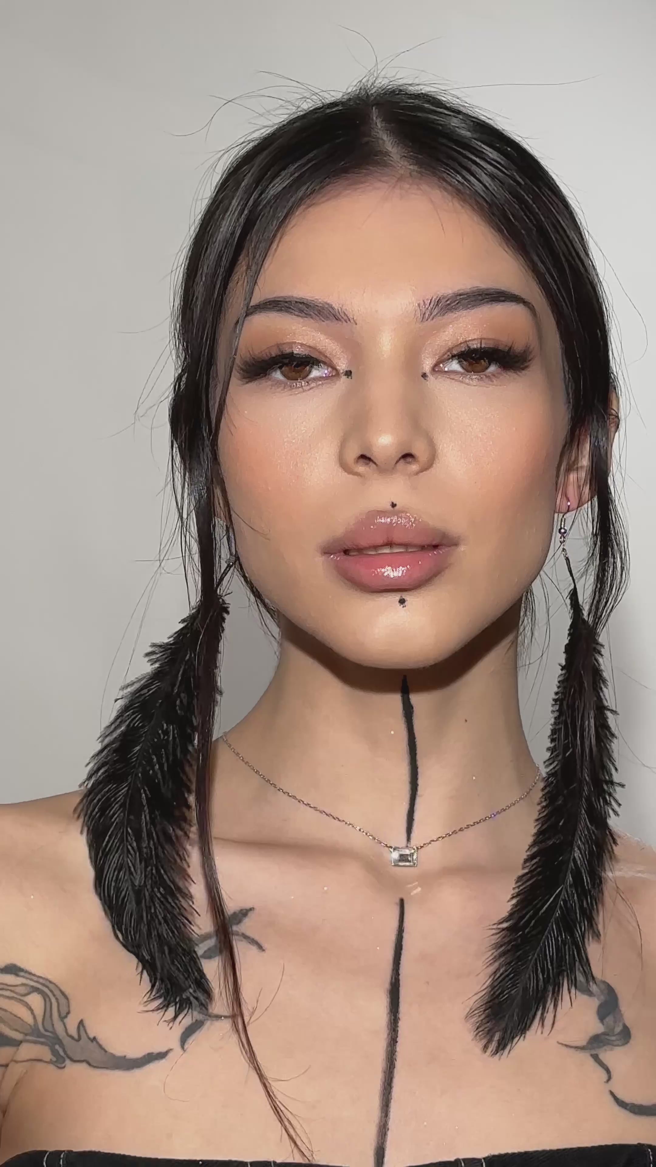 slay Lashes, ilash mafia, false lashes, falsies, plant base lashes, plant fiber lashes, vegan lashes, false eyelashes, fake lashes, fake eyelashes, cluster lashes, strip lashes, DIY lashes, do it yourself lashes, lashes at home, DIY LASH extensions, INDIVIDUAL LASHES, LASH CLUSTERS