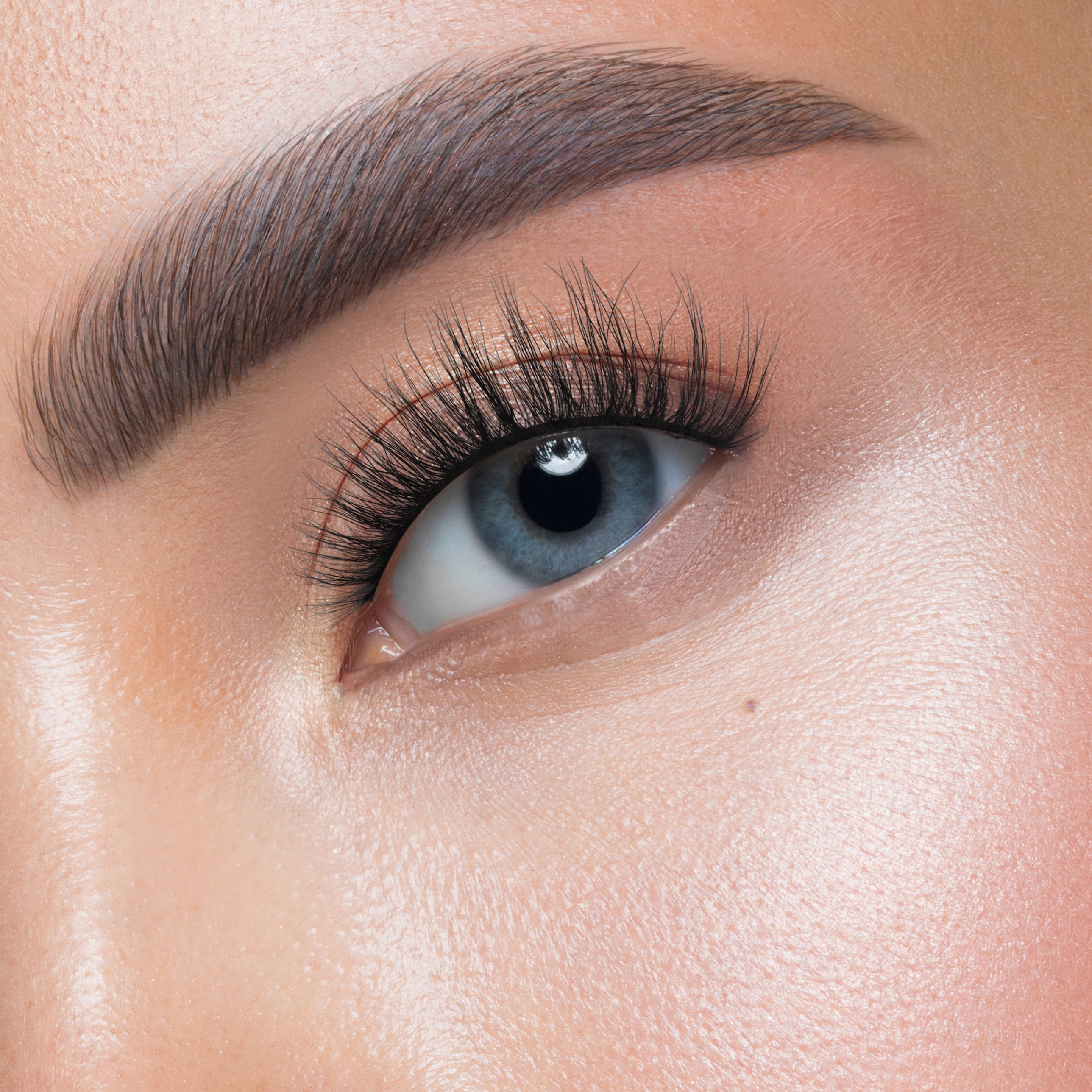 eyeliner effect lashes, eyeliner effect false lashes, full but natural lash strip, full  but natural strip lashes, cat eye lashes,hand made lash strips, fiber lashes, strip lashes, false eyelashes, natural strip lash look, high quality strip lashes, volume style strip lashes, luxurious strip lashes, Biodegradable lashes, volume falsies